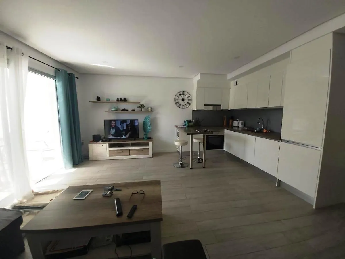 New Apartment Near The Beach In Playa Paraiso